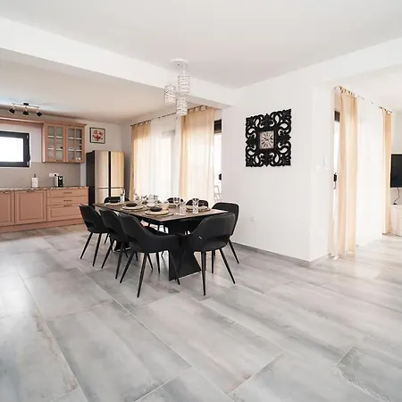 Gorgeous In With Wi-fi Holiday home Krnica